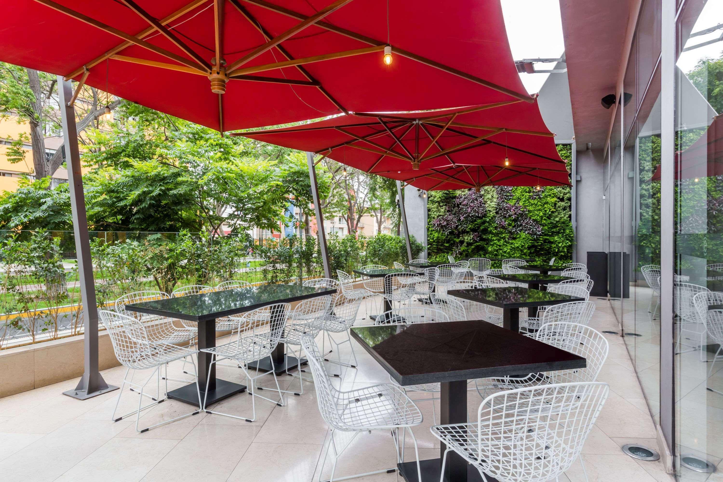 Ramada Encore By Wyndham Lima San Isidro Екстериор снимка