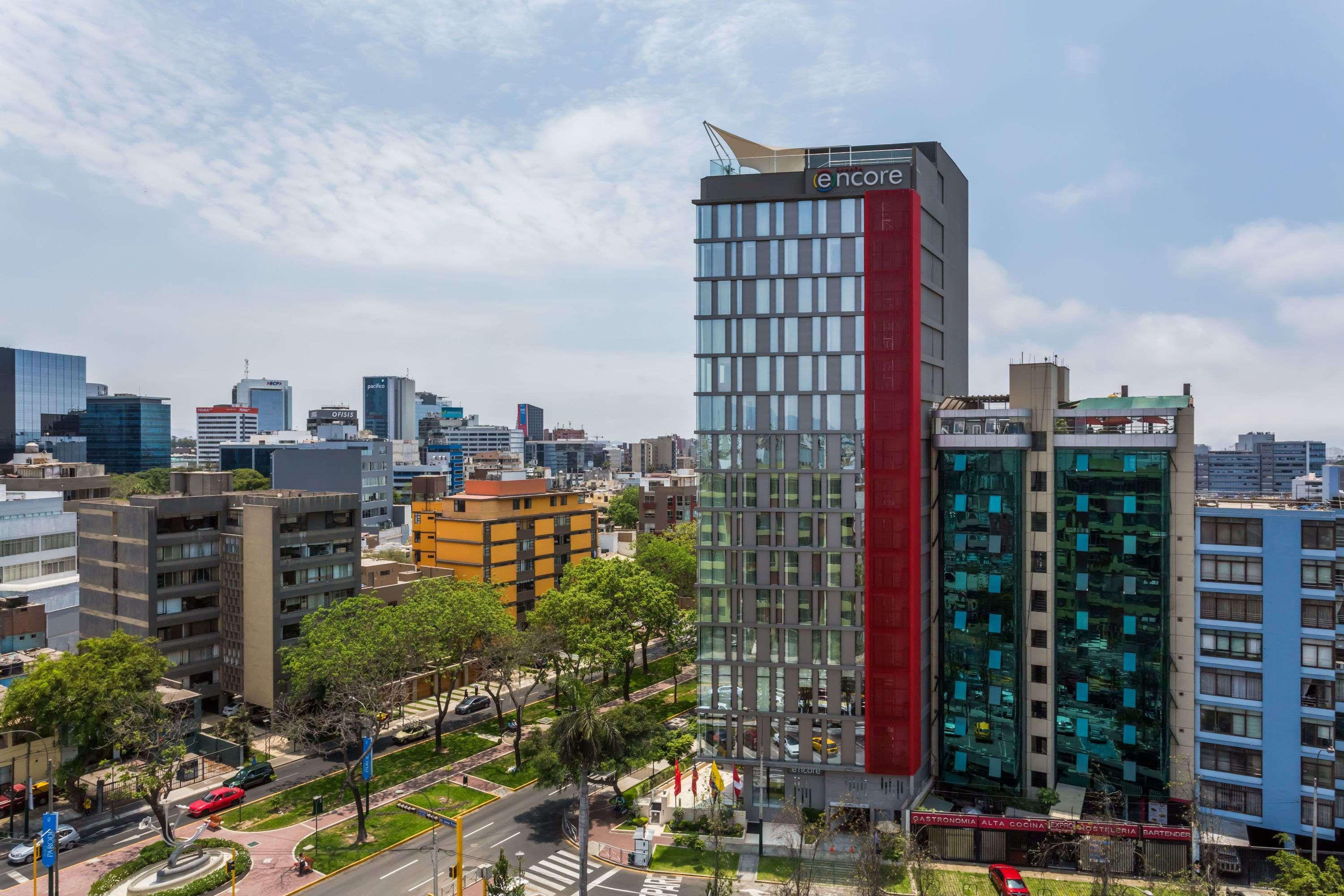 Ramada Encore By Wyndham Lima San Isidro Екстериор снимка