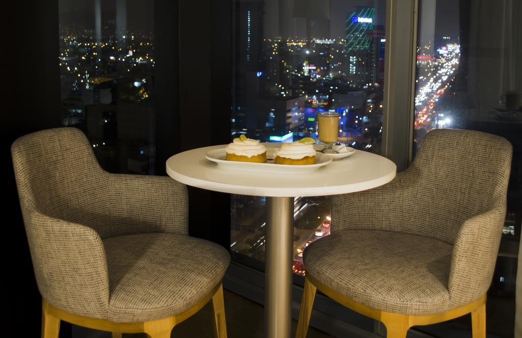 Ramada Encore By Wyndham Lima San Isidro Екстериор снимка