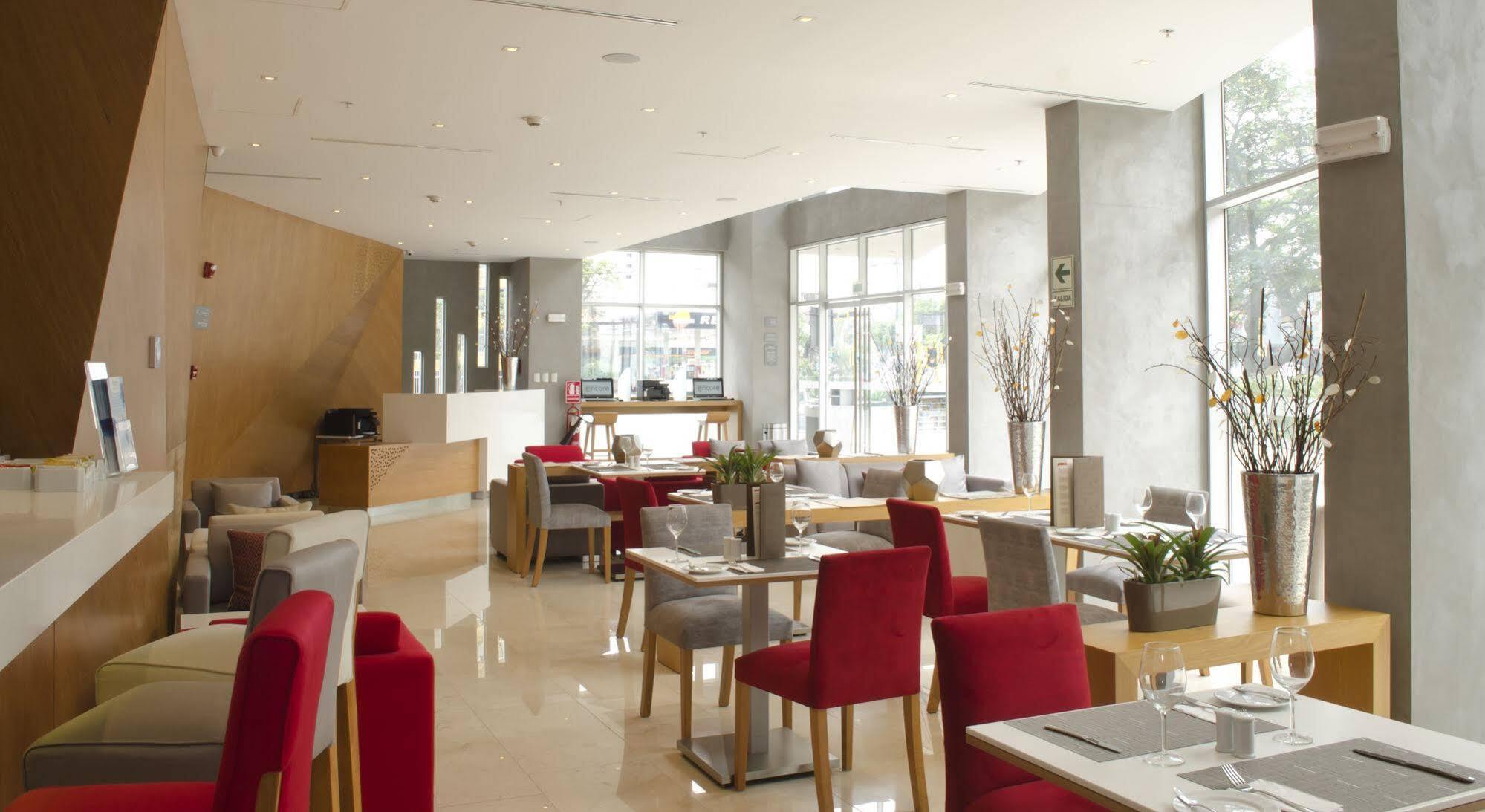 Ramada Encore By Wyndham Lima San Isidro Екстериор снимка